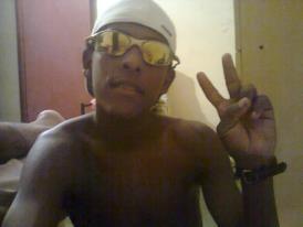 Tiago_alves1's tweet photo. boa noite pra nois http://t.co/OJwXeZiU