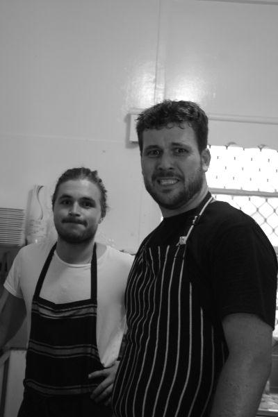 HernandosH's tweet photo. trust us? good food will follow http://t.co/Ue3h1V35