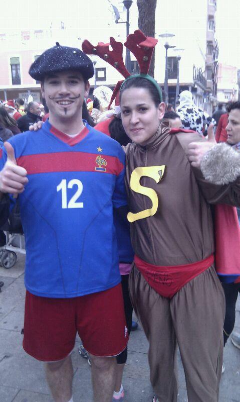 MCarmenGranados's tweet photo. Despues de terminar la I San Silvestre Daimieleña con @JdM_Pkin Buena experiencia y gran ambiente. http://t.co/zN5HWpLV