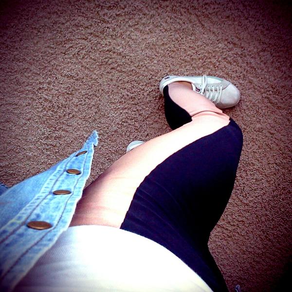 weirdou's tweet image. En Bogotá, sacando a pasear mis calzas de @HEYMONA_ !!! cc @vanepellizzeri