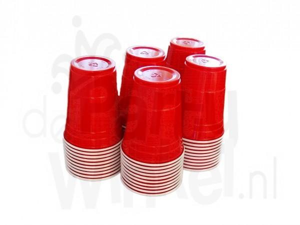 DePartyWinkel's tweet photo. #Redcups nu bij De Partywinkel verkrijgbaar. Voor 18.00u besteld is morgen in huis. http://t.co/SKhjhup2
