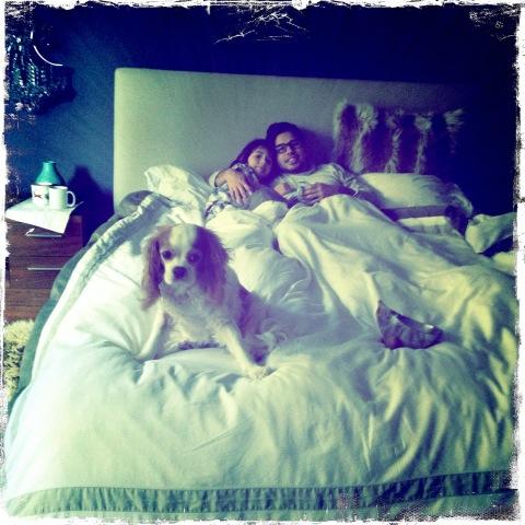 HelloKellyEnt's tweet image. This is what slumber party's look like in Heaven! @floreznick @rjdurell #mornin coffee #ilovela #friends 4 life