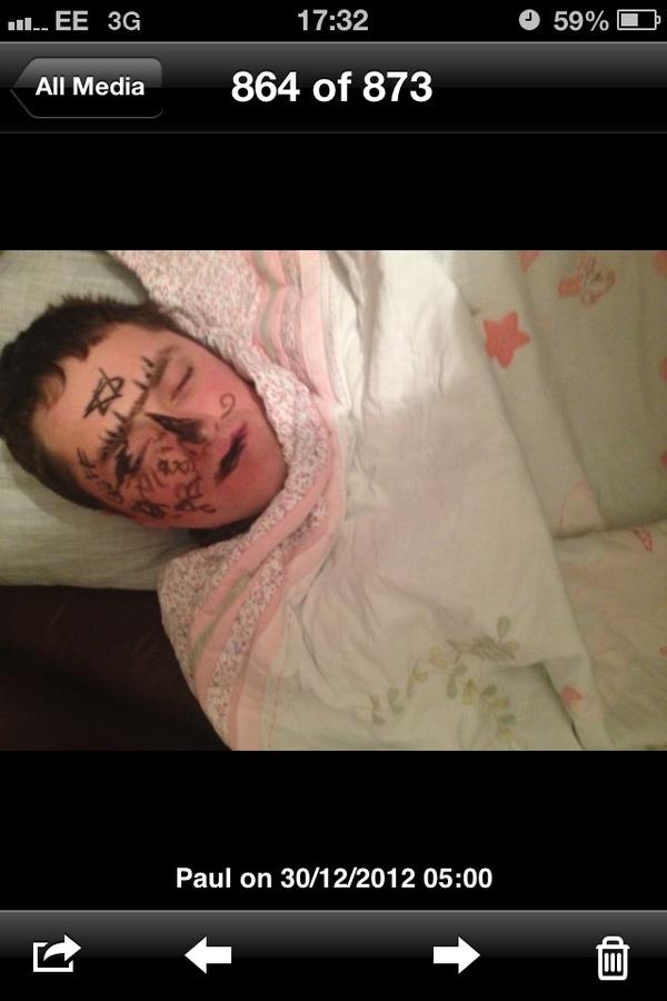 Littlejoliver's tweet photo. @SmashedStudents http://t.co/iCHB8AaE
