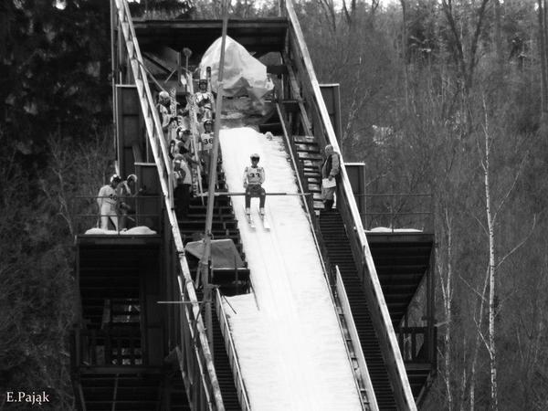 FilipSakala's tweet photo. harrachov http://t.co/LCcx5Z5G