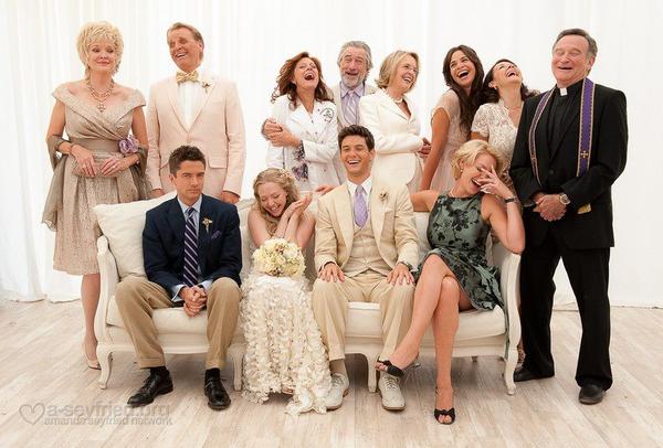 Amanda__News's tweet photo. New Promo Picture of Amanda and the rest of the cast of The Big Wedding ♥ http://t.co/vHD3Ba6v