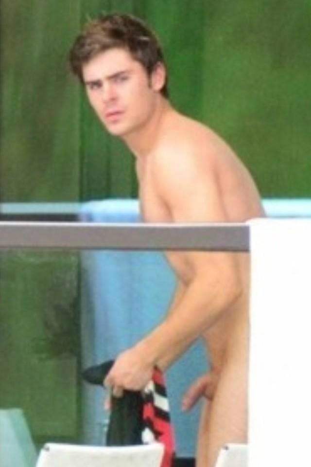 Zac Efron Shows His Penis 66