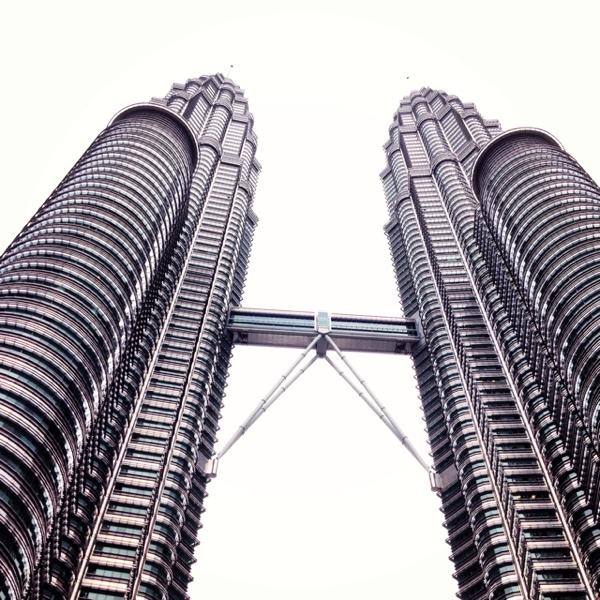 New Year's Eve 2012 (at Shangri-la, KL) - pindropapp.com/pins/7ahtnBrNg…