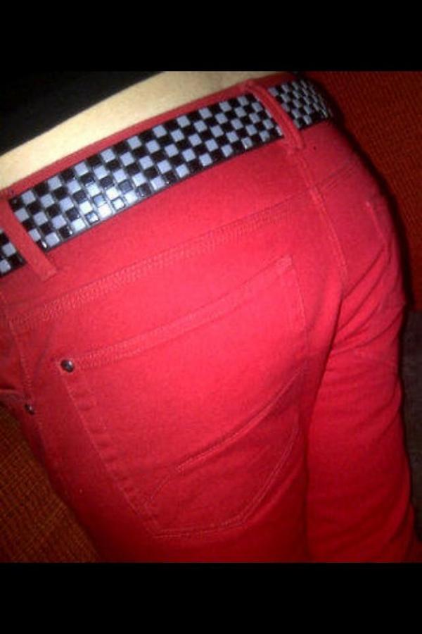 NOA1M's tweet photo. جاد الان اريد مبادل فقط http://t.co/skK1nQiq