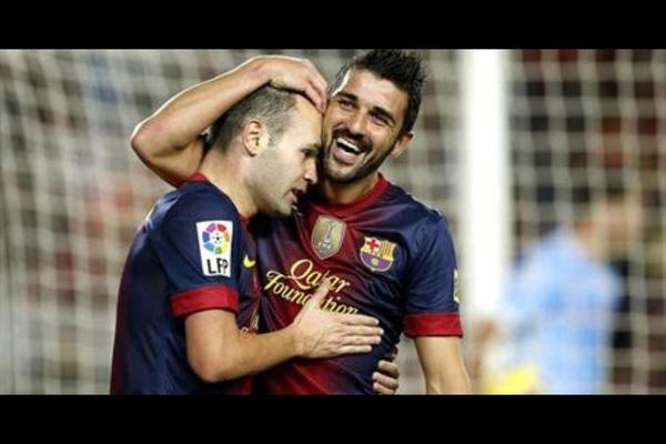 Villa_7Fans's tweet photo. Magos del Balon. http://t.co/8aGTqaz8