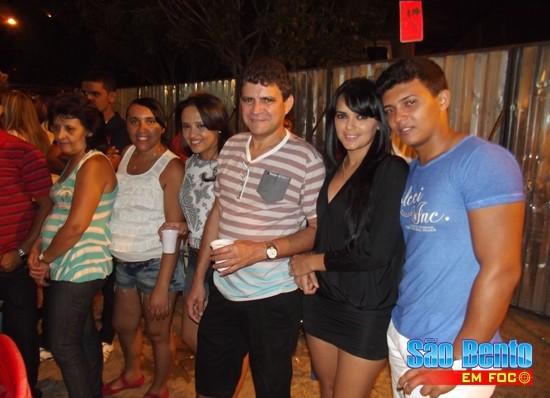 MonaraAlvesG's tweet photo. Boa tarde Festa do Caminhoneiro http://t.co/u89RvFfB