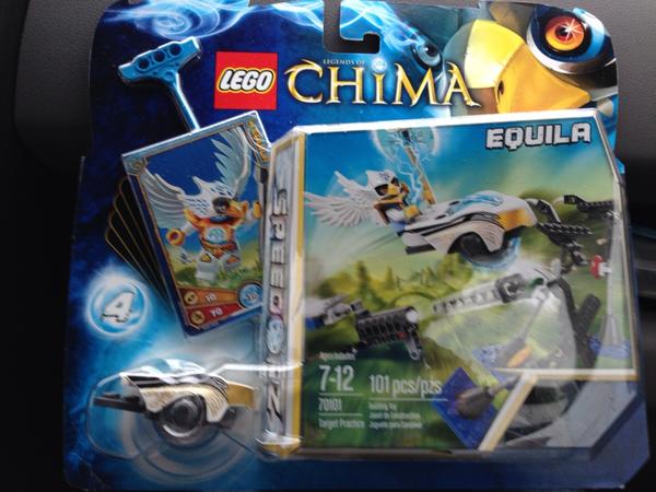 ChristalHankey's tweet photo. #lego http://t.co/X4EgZjrd