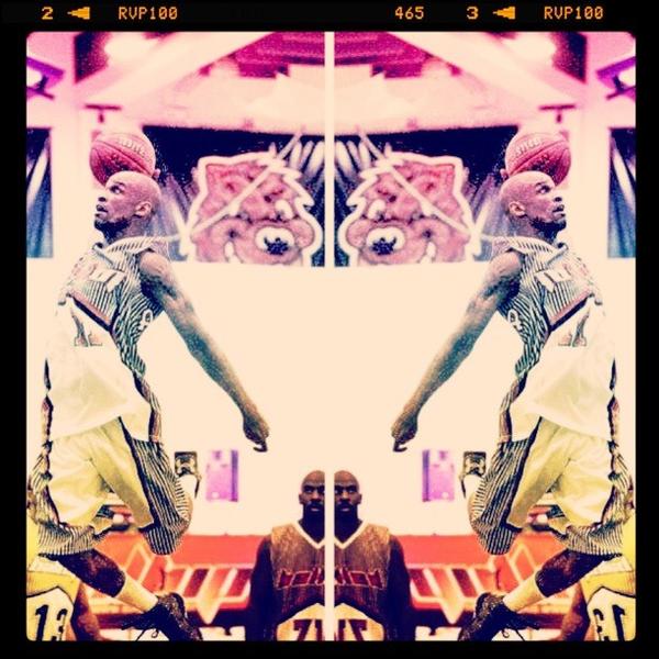 BallUp's tweet image. #AirUpThere #11 #BallUp