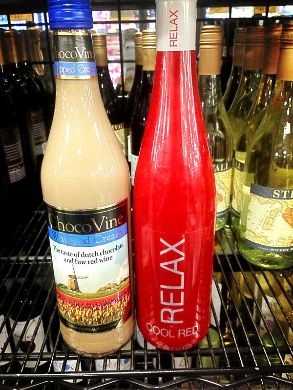 lfordphotos's tweet image. #KeepingItSimple with a bottle of #CoolRed by #Relax and #WhippedCream by #Chocovine. #HappyNewYear! 💥#winning