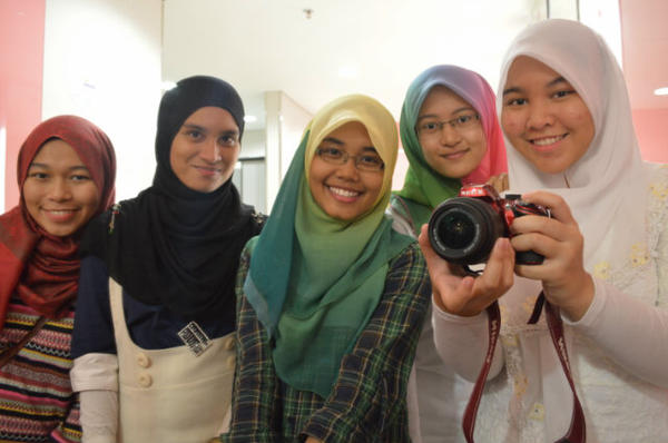 Embedded image permalink