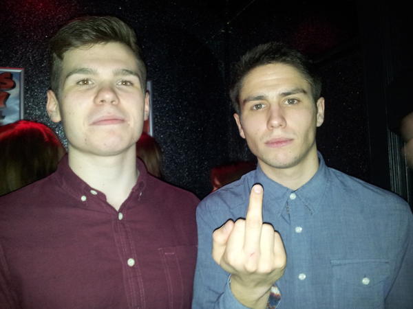 FinLongmire's tweet image. @BCross93 fuck you #2manarmy