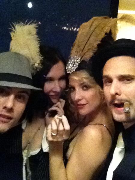 Abc振興会 D姐 Museマシュー ベラミーのツイート画像に 遂に嫁ケイト ハドソン登場 仮装がさすがハリウッドレベルwほぞん ほぞん Mattbellamy Mafia Http T Co Mzsc0jmo