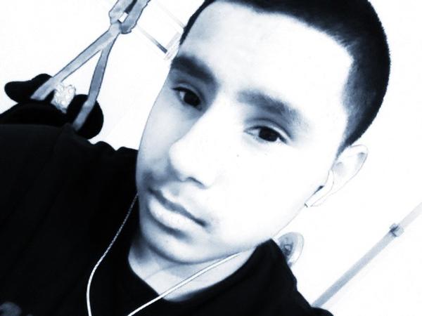 AnthonyMonroy11's tweet photo. Happy new Years :) http://t.co/1UqzdsHp
