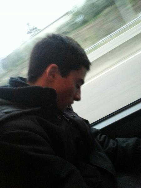 AlejandroPerela's tweet photo. Menos  mal que no me he dormido @marcusloco, que si no acabamos en torrejón, pedazo de sobao!! http://t.co/FteLpDd4
