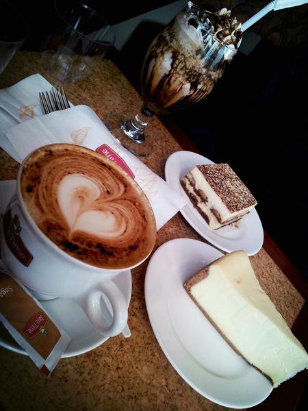 ana_mzaji's tweet image. #java_time