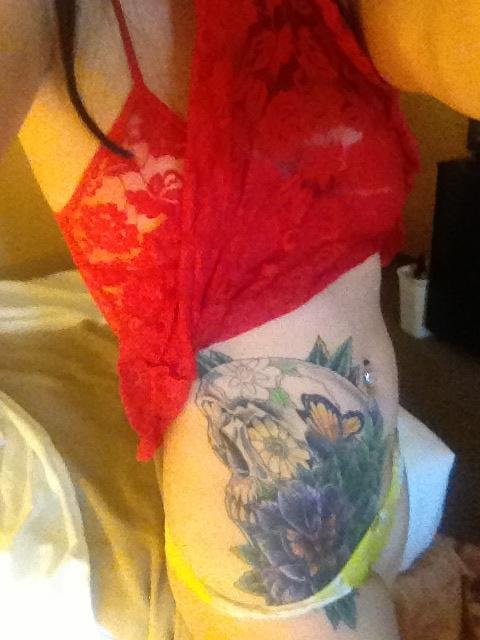 Flat abs for the New Year http://t.co/DaneReOn<a href="/tag/hellolkitty"class="tags"><span>#hellolkitty</span></a>
