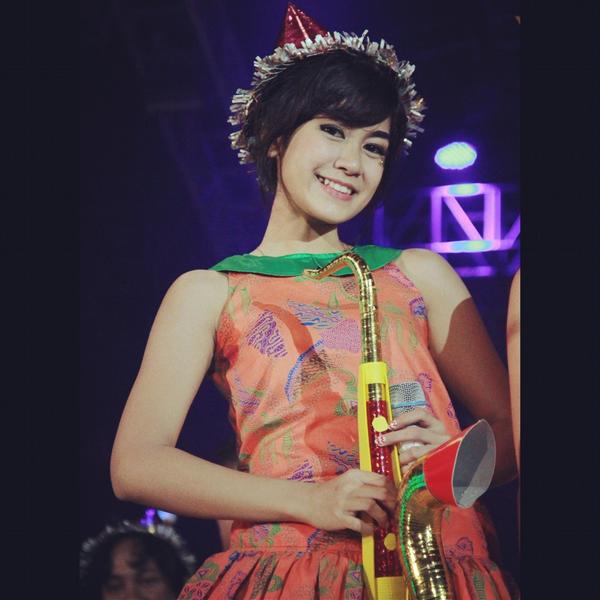 AnisaRahma_Adi's tweet photo. Dapet foto dari koko @to_alexsandro asiik! http://t.co/TXrt3AI6