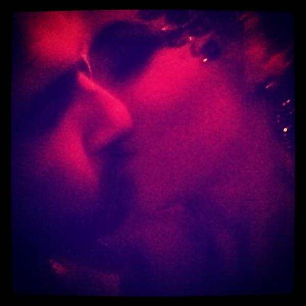 CeCeFreyTweets's tweet photo. Feliz Ano Novo ----> 2013 ----> vida, amor, sucesso e felicidade. http://t.co/y8eYgTMa