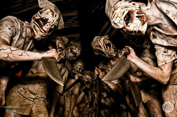 shr3dmovie's tweet photo. Silent hill revelation premiere.  more here http://t.co/SnpLyIhH http://t.co/DjU49YTr