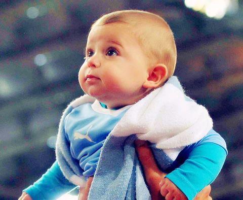 Calciooooo's tweet photo. لاتسيالي #لاتسيو http://t.co/lRVk6qKq
