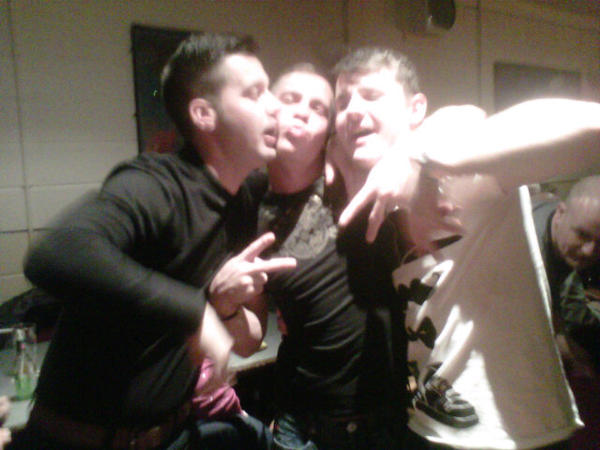 adz24nelson's tweet image. Can't even remember this! #badway #bombsaway @9flynny9