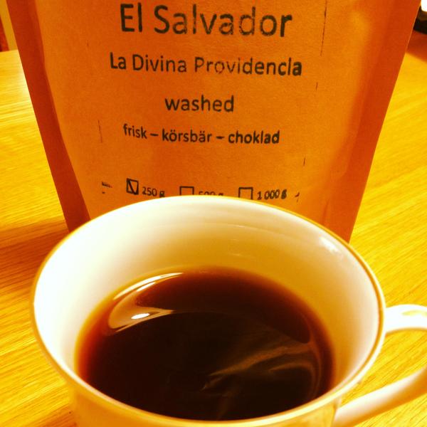 4hbapp's tweet image. Heavenly cup of coffee per the #4hourchef. You can't drink anything else once you've tried this.