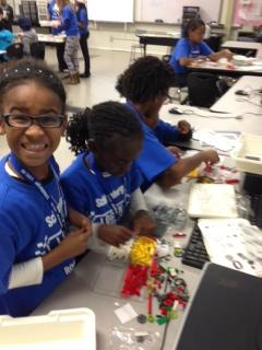 EP_School's tweet photo. Building robots at engineering workshop sponsored by Schlumberger company http://t.co/VfSZn3mj