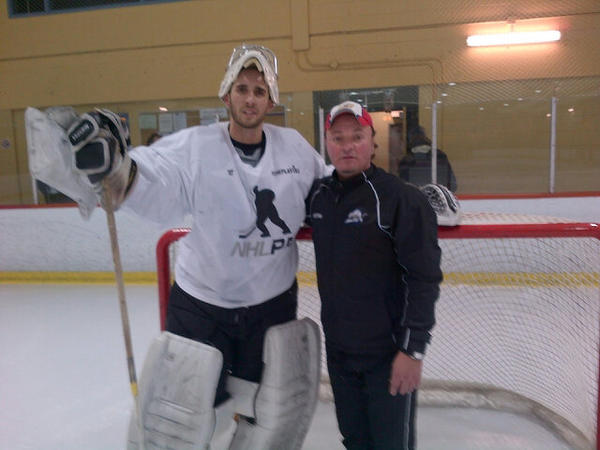 stlaurent35's tweet image. Great ice session in Montreal with Angelo. This guy really knows how to push me to my limits! #intensepractice #tired