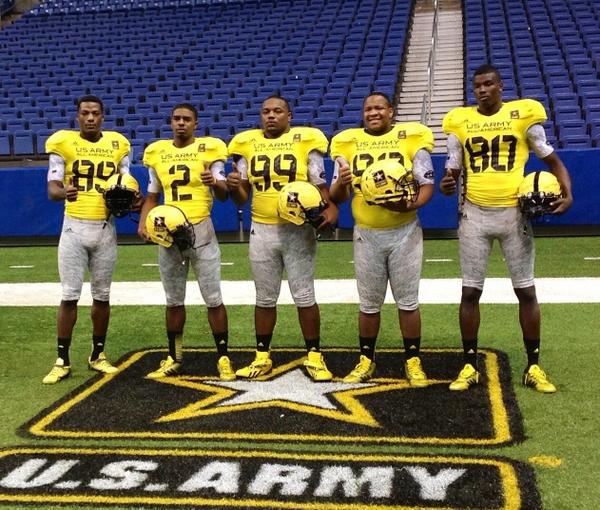 AABonNBC's tweet photo. #ArmyBowl's Texas A&amp;M commits following the @adidasUS uniform unveil #gigem #aggswagg http://t.co/xe9YA3ix