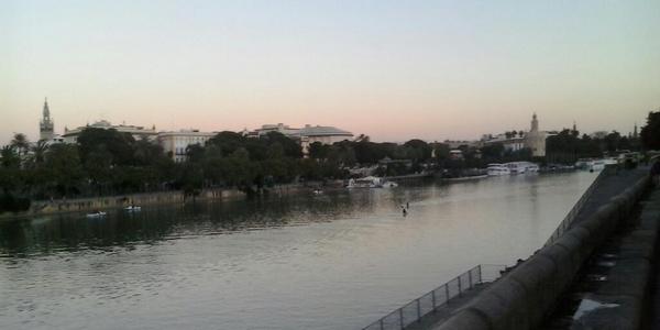 jcgrubira's tweet photo. Sevilla forever http://t.co/HfRjEdLY