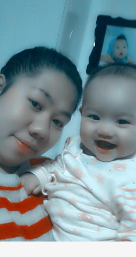 incess's tweet photo. . mah sweet lil hanseul #Camera360  Photo Sharing# http://t.co/6GKR8QGn