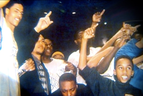 A_tfPbCCYAA76ZJ.png:large