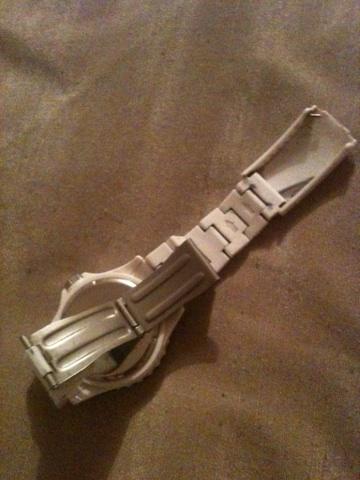 willjacquest's tweet image. Nooo as if I just busted my fav watch! #replacementneeded