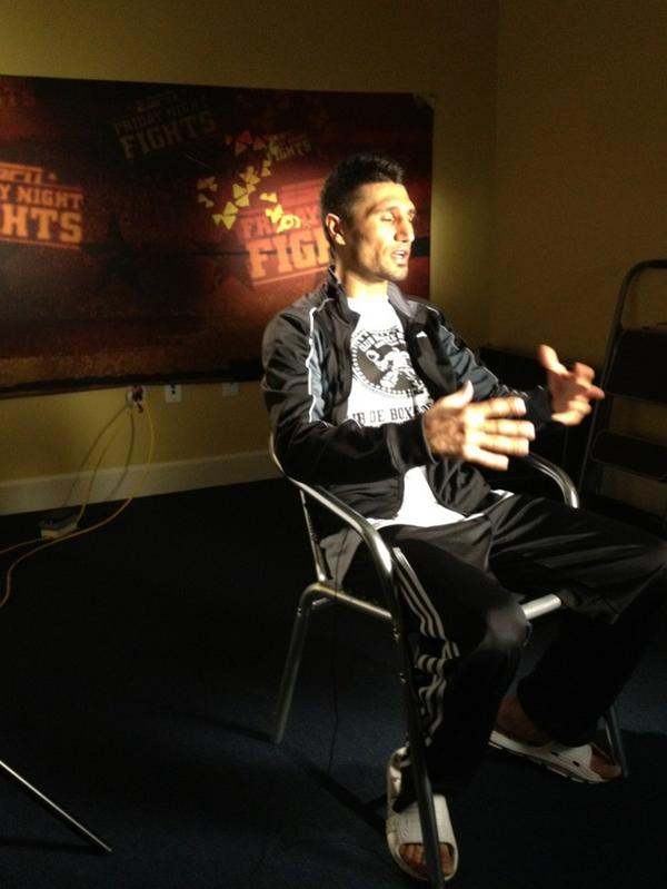 osunaespn's tweet photo. Arash Usmanee expects to start 2013 season of #FNF with a blast vs @RancesKidBlast in a title eliminator of unbeatens. http://t.co/mINxrA1G