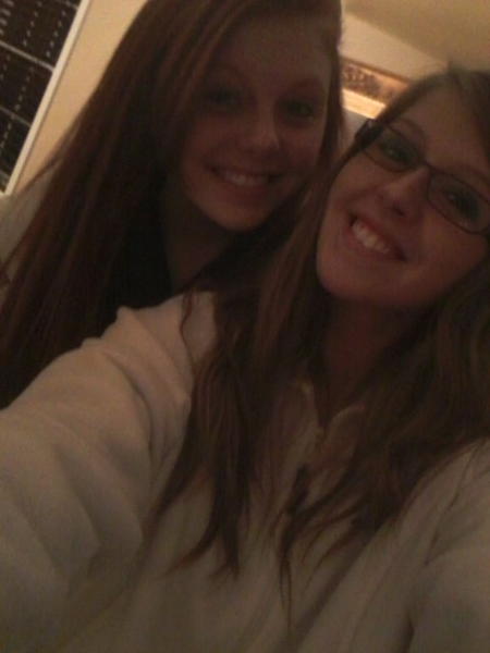 _sheliiaa's tweet photo. FINALLLLY GOT TO SEEE @_racchh <3 http://t.co/LTkUtz0