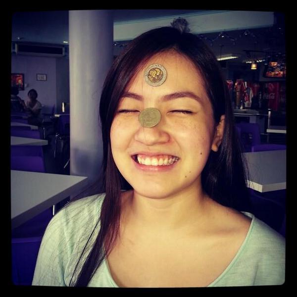 flinsTUNsss's tweet photo. Every second with you is priceless. And i have to thank God for letting me spend the most memorable and most http://t.co/MMtDknaN