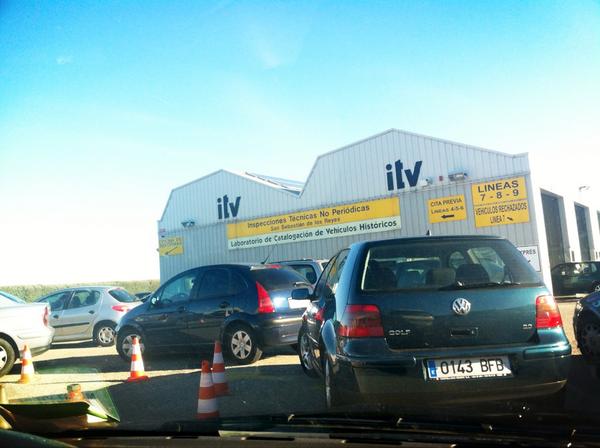 cattobieta's tweet photo. Si quieres perder TODA la mañana, apuntate a mi plan!
#itv #aburrimiento http://t.co/xF4H0iTx