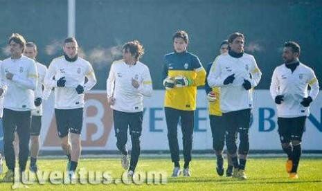 Tulisan baru Emil Audero Mulyadi Pemuda NTB yang Jadi Kiper Juventus Italia