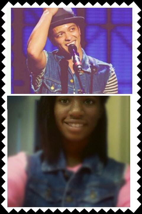 tiera_gold's tweet image. SCREAMING BCUZ WE HAVE DA SAME VEST #wererebles #samevest #cute #lmao asdkghflsakfga ^_^