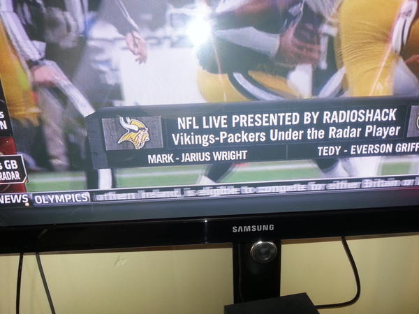 ntstrong57's tweet image. #jariuswright gettin recognized on nfl live #razorbacks #wps