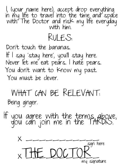 Whovians_TARDIS's tweet image. Make a calm, orderly line people!!! We'll all get to sign!!!!