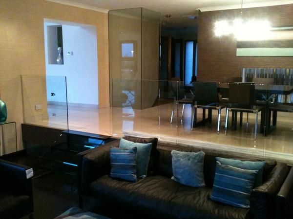Bespokesolidsurfaces tweet media
