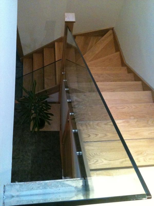 Bespokesolidsurfaces tweet media