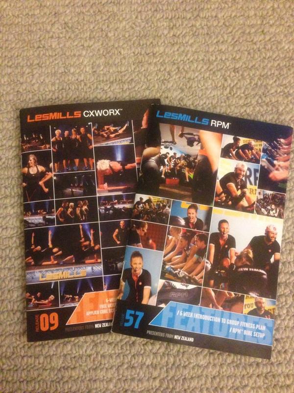 jamieisablue's tweet image. My Friday night... #InstructorProblems