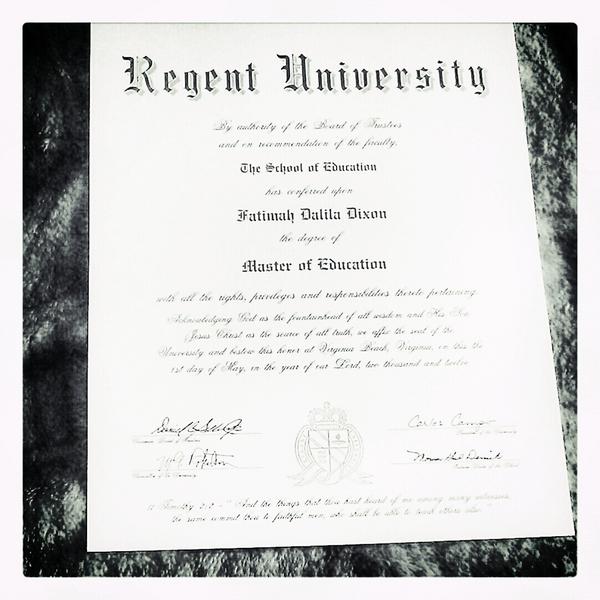 fatimahbraids's tweet photo. "@SCANDALEZ: S/O to the ladies that went to college!"tweet a diploma so I know its real! http://t.co/mH5KPrig