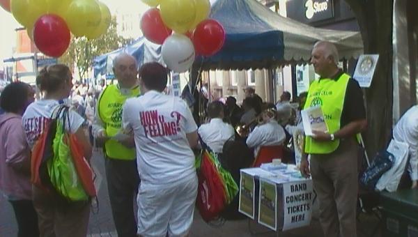 We've been out promoting our Band Concert on Friday,4th.Nov. featuring the JAGUAR LAND-ROVER BAND.
only £7.a ticket.